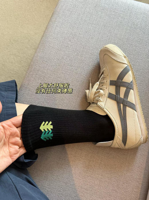 原单正品可隆女士长筒袜  一盒三双，均码35-40
原价240 商品图3