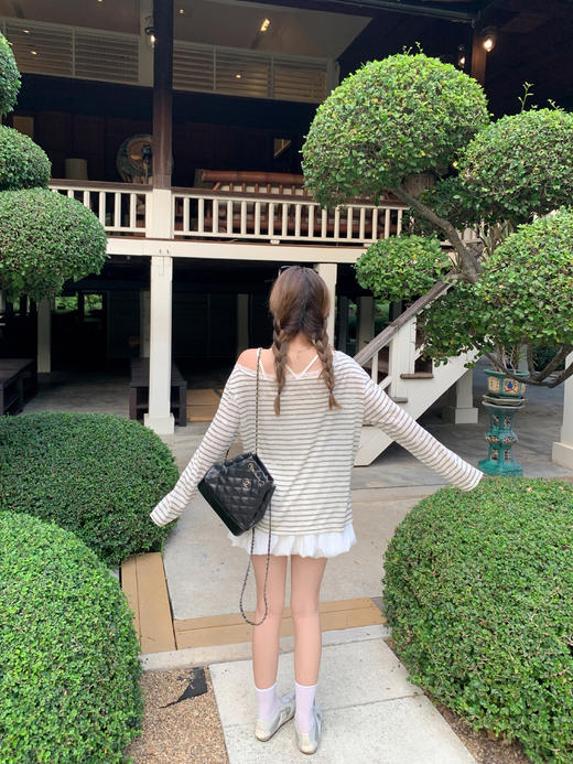 <曾小咸推荐>4.14现货秒杀 ！微信超特价！韩系露肩条纹罩衫 日常169.99 立减90 秒杀79.99！！蝴蝶结双肩带吊带裙 日常149.99 立减90 秒杀59.99！！ 商品图8