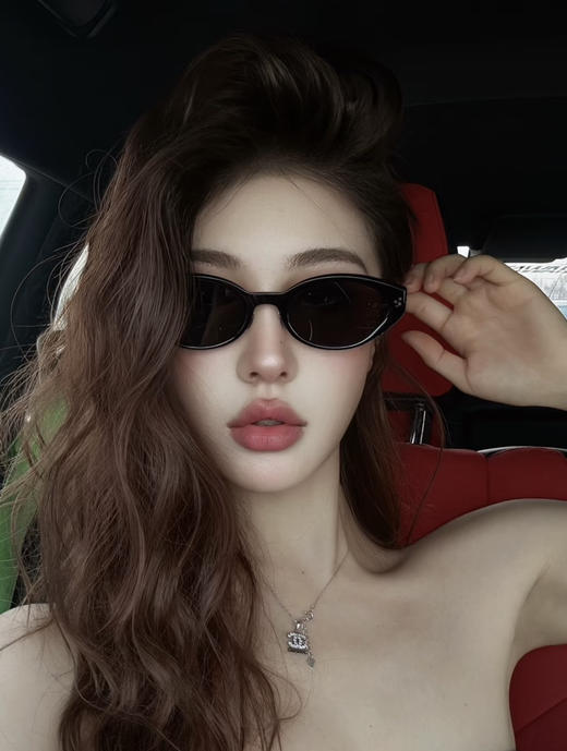 412-4自留 GM 26新款 BONI时髦窄款 炫色 时尚太阳镜 不重不压脸 完全不勒脑袋 商品图0