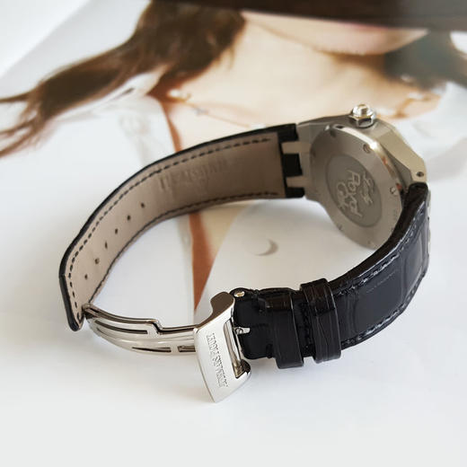 【95新】Audemars Piguet 爱彼77321ST.ZZ.D002CR.01自动机械机芯日期显示33MM（女款）皇家橡树系列精钢；镶嵌钻石表圈040426NJS22 商品图7