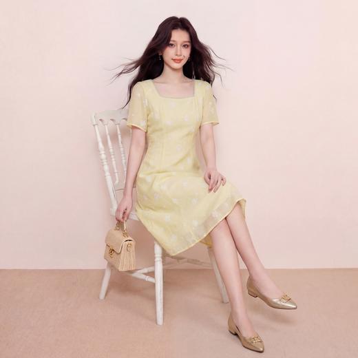 奢姿大码女装2026夏季减龄刺绣钉珠方领连衣裙胖妹妹时尚甜美裙子9962872079 商品图3