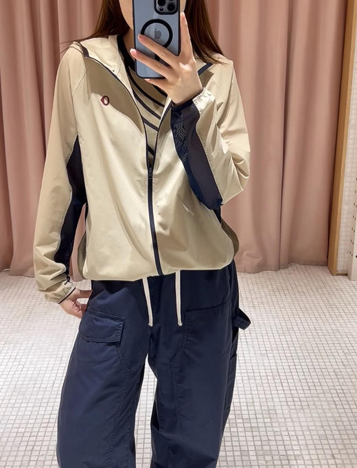 412-5 渠道圆正 圈圈家 26新 梭织面料 拼接网眼 女士防晒外套 皮肤衣 显瘦 特活力 商品图6