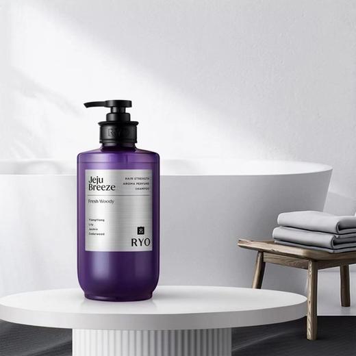 吕 济州微风香滋盈韧发香氛洗发水 580ml/瓶 商品图4