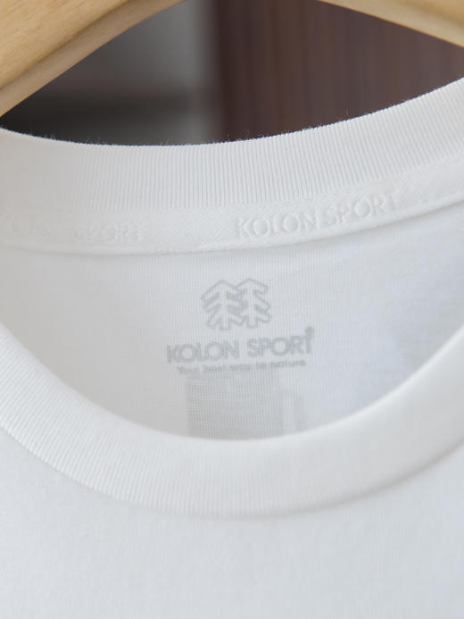 原单正品 KOLON SPORT可隆短袖T恤男女同款半宽松图案印花圆领垂坠感上衣，颜色：黑色 白色
尺码：M～3XL 商品图7