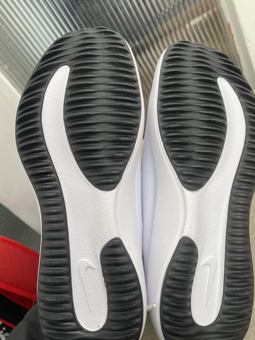 正品耐克女鞋35.5码 商品图8