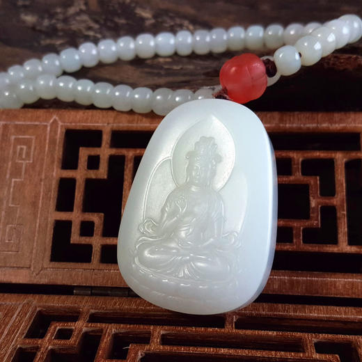 【天然正品】天然精品无杂裂新疆料观音牌和田玉（平安、吉祥）吊坠配约5*6MM桶珠和田玉项链 项链：56CM 280326HS18 商品图3