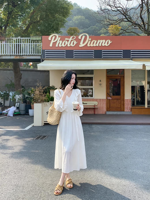 天猫同步【轻盈飘逸】拉夏贝尔/La Chapelle清新温柔气质V领荷叶花边长袖连衣裙女高腰时尚长裙春装 商品图7