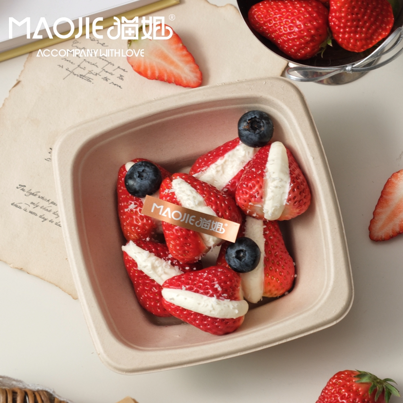 草莓冷萃酸奶夹
