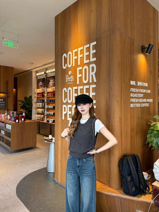 天猫同步【叠搭神器！】拉夏贝尔/La Chapelle INS风！舒适有型韩系圆领镂空针织马甲百搭坎肩叠穿背心 商品图9