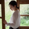 西子/铃兰小径桑蚕丝弹力柔叠绉花边V领竖条褶皱上衣/SYYF0694 商品缩略图2