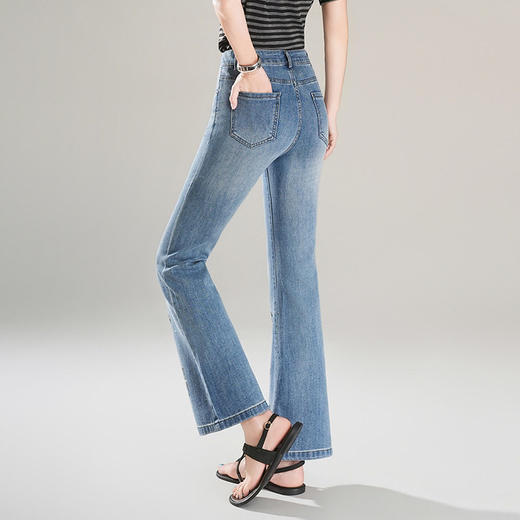 「自」全新升级 【铂金会员174/天猫229/差价55】(21157)洛诗琳时尚烫钻刺绣牛仔裤女2026夏季新款高腰显瘦微喇裤 商品图3