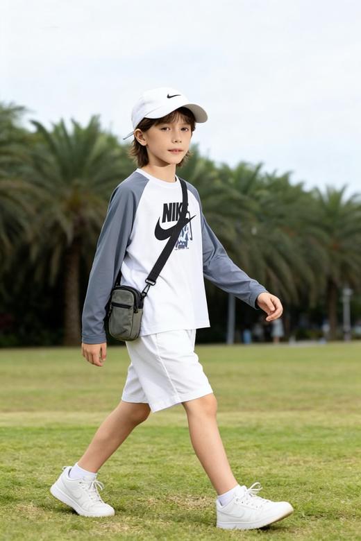NIKE耐克蓝火儿童速干长袖 商品图1