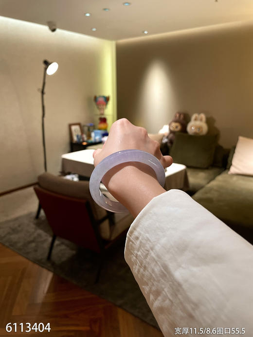 6113404，手镯、圈口55.5。具体价格微信咨询 商品图2