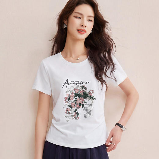 「自j」全新升级【铂金会员119/天猫159/差价40】(05122)洛诗琳高级感印花刺绣T恤女2026夏季新款收腰显瘦短袖上衣 商品图1