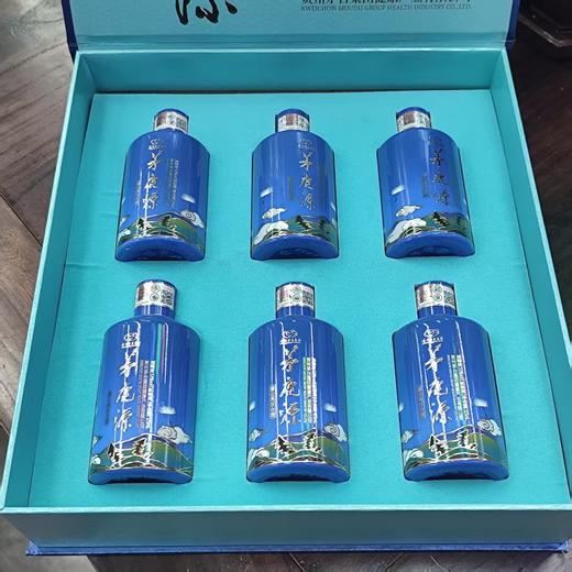 2021年茅鹿源蒲公英百合酒小酒礼盒，老款包装，茅台技开出品，53度酱香型白酒，整箱4盒，每盒125ml*6瓶礼盒包装，配礼袋。 商品图2