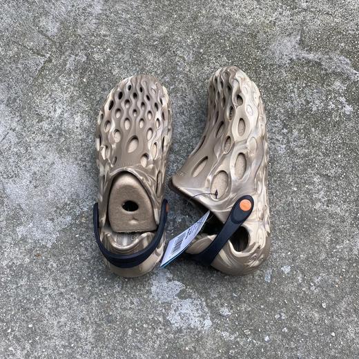 麦乐毒液洞洞鞋 商品图3