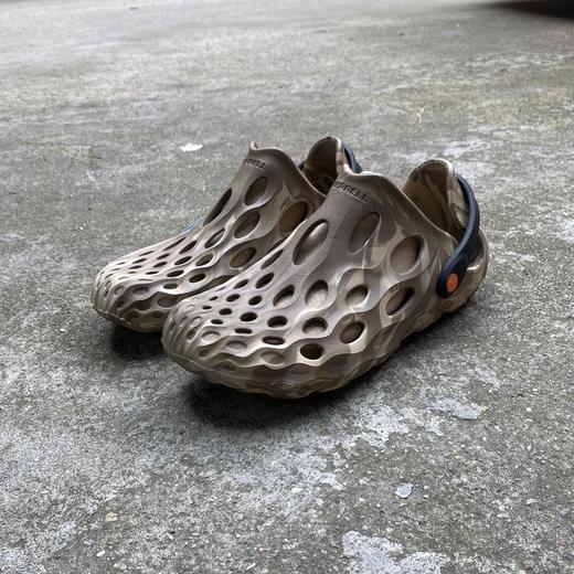 麦乐毒液洞洞鞋 商品图1