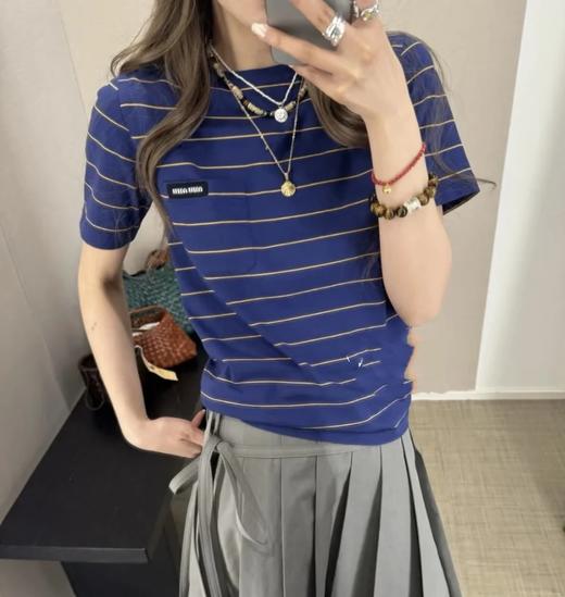 人手款  贸易公司    经典miu条纹短袖T恤   宽松版型  男女同款  条纹短袖TEE 商品图0