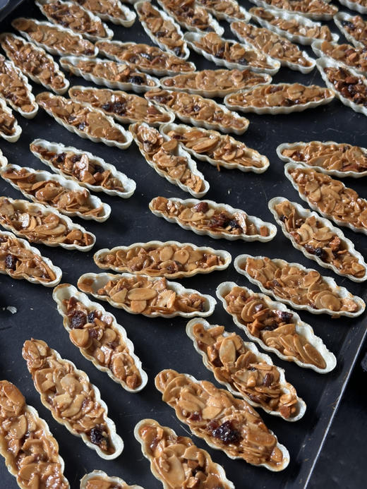 焦糖坚果糯米船 商品图2