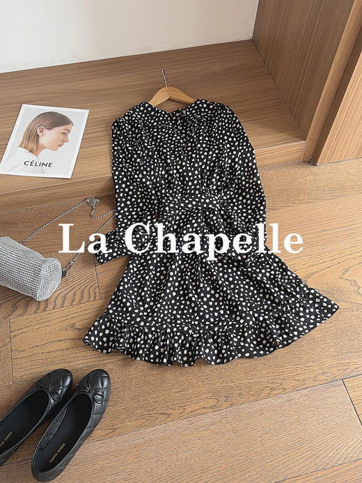 专柜实拍【法式波点茶歇】拉夏贝尔/La Chapelle复古性感V领木耳边气质显瘦系带波点长袖荷叶边短裙 商品图8
