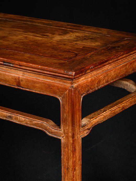 清早期 黄花梨束腰罗锅枨马蹄腿半桌 商品图2