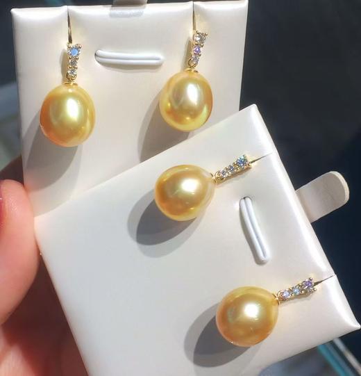 14.
18k金镶钻石南洋金珠耳针，椭圆，11-12mm珠，光泽巨亮，微瑕 商品图0