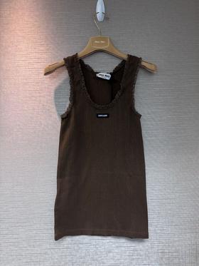 女款蕾丝边背心zo017