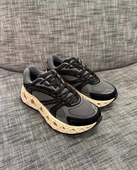 男款B35运动鞋hu010