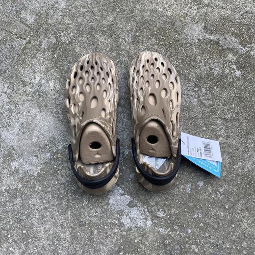 麦乐毒液洞洞鞋 商品图0