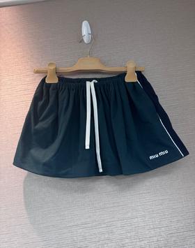 女款织带短裙lv017