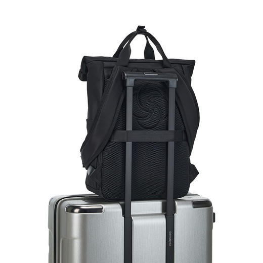 TR1*09041 新秀丽双肩包黑色 商品图4