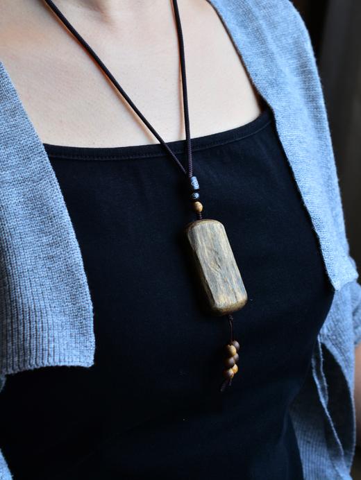 【平安无事牌吊坠】 乌身圆叶沉香 天然沉香 商品图2