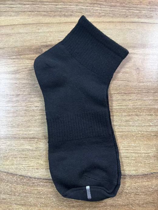 【赠品勿拍不发货】夏季中筒袜（1双装） 商品图0