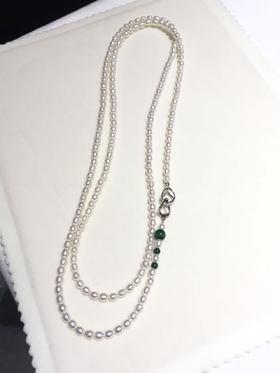 2.极光无核淡水米链  珠光超亮 [哇][哇]
3.5-4mm 约83cm 925银扣子 可多种戴法