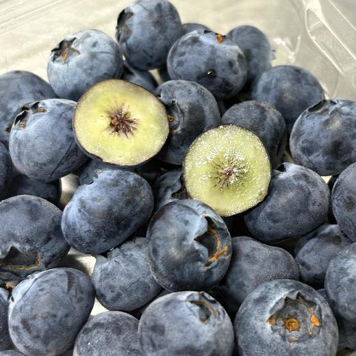 【雪吟花香蓝莓】云南高原山地种植，精选新鲜果子，脆甜爆浆，花香味浓郁，满满花青素。净含量125g/盒，江浙沪皖顺丰包邮~ 商品图0