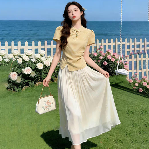 「自」全新升级【铂金会员275/天猫369/差价94】(99800)洛诗琳2026新中式国风绣花上衣+高腰气质中长半身裙两件套 商品图3