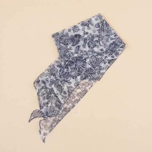 西子/空中花园8姆米桑蚕丝藏蓝佩斯利腰果花丝巾长巾/SJKX0131 商品图1