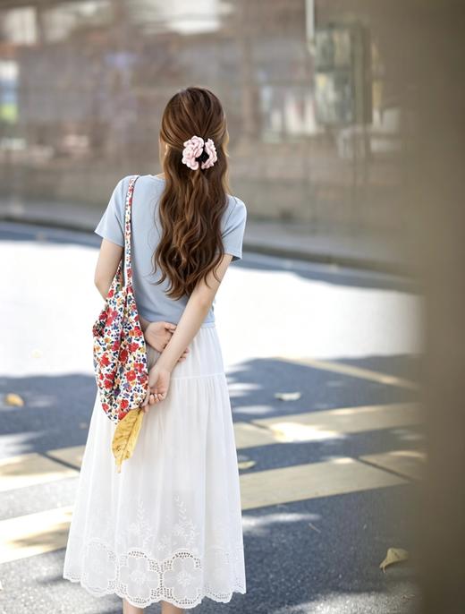 【百图lulu定制】【层次感T恤】假两件 腰部收褶 柔软舒适 弹力短袖T恤 商品图4