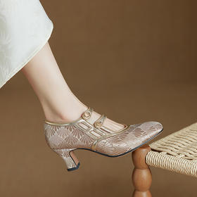 【预售5天】真皮中式典雅搭配旗袍的鞋子2203