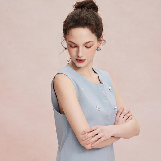 RF403斯尔丽26新款老钱亚麻手工钉珠无袖马甲搭阔腿裤套装 商品图2