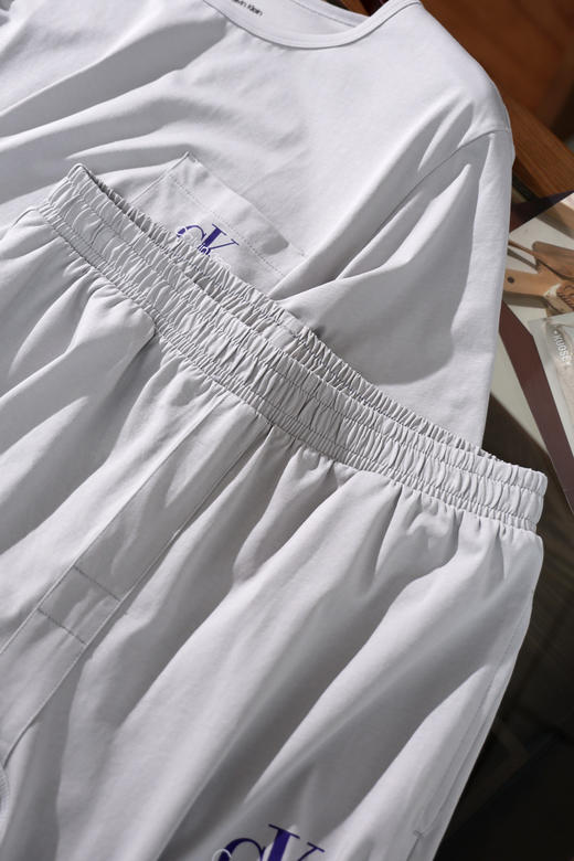 官网800+ C家男士家居服圆领T恤+宽松短裤休闲套装 亲肤柔软挺括有质感 可家居可外穿遛弯衣 商品图7