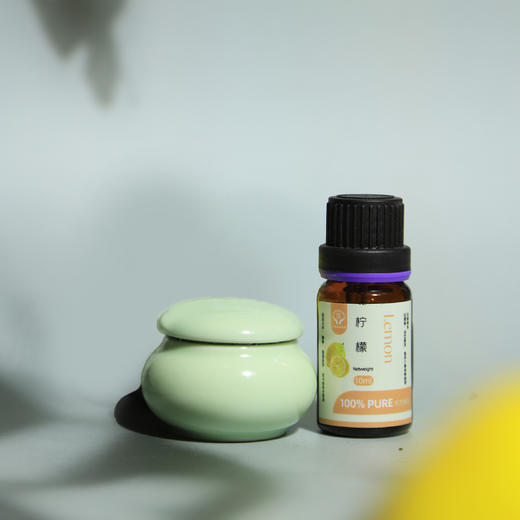 宜铂蓝 植物精油  甜橙/柠檬/大西洋雪松/绿森林/蓝桉尤加利   10ml/瓶、30ml/瓶 商品图11