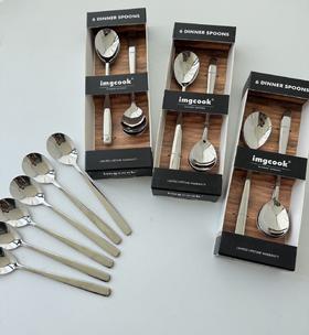 不锈钢勺子， 一套里面有6个餐勺，