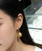 13.
18K金南洋金珠耳环，10-11mm ，椭圆，微瑕，光泽超亮 商品缩略图4