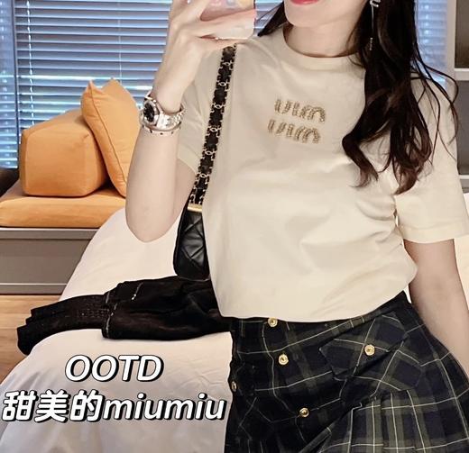 重磅渠道   miu水钻T恤 超精致水钻贴布刺绣  松弛高级感 商品图0