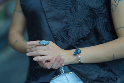 拉长石珍珠银手镯 商品图1