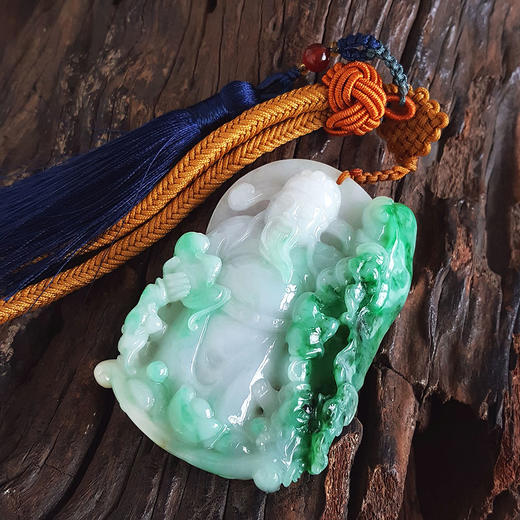 【天然正品】A货翡翠天然细腻细豆种飘绿花财神造型（招财纳福）翡翠吊坠手把件70.5*49.5*13.8MM（皆取最大值）220326TJ11 商品图4