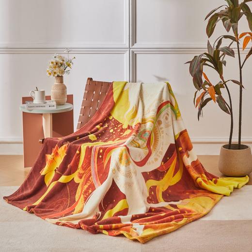 绎生活 新款法兰绒印花毯 好运加码/马力全开 | 柔软亲肤、独特印花设计、为居家时光增添艺术气息 商品图0