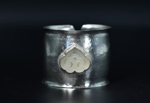 尼泊尔錾刻镶嵌宝石银手镯多款 商品图2