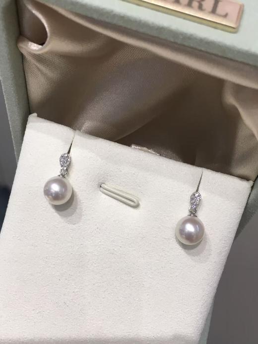 26
新品[哇] 🤍akoya💙
精致小女人通勤款 18k金镶钻石AKOYA耳针 7.5-8mm
 圆 极微瑕 珠光超亮 商品图1